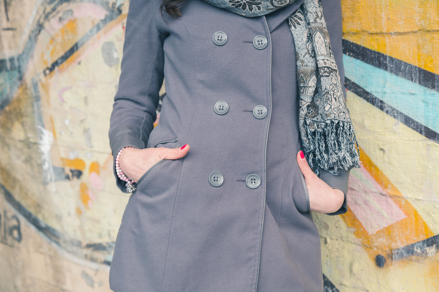detail-of-a-young-woman-wearing-coat